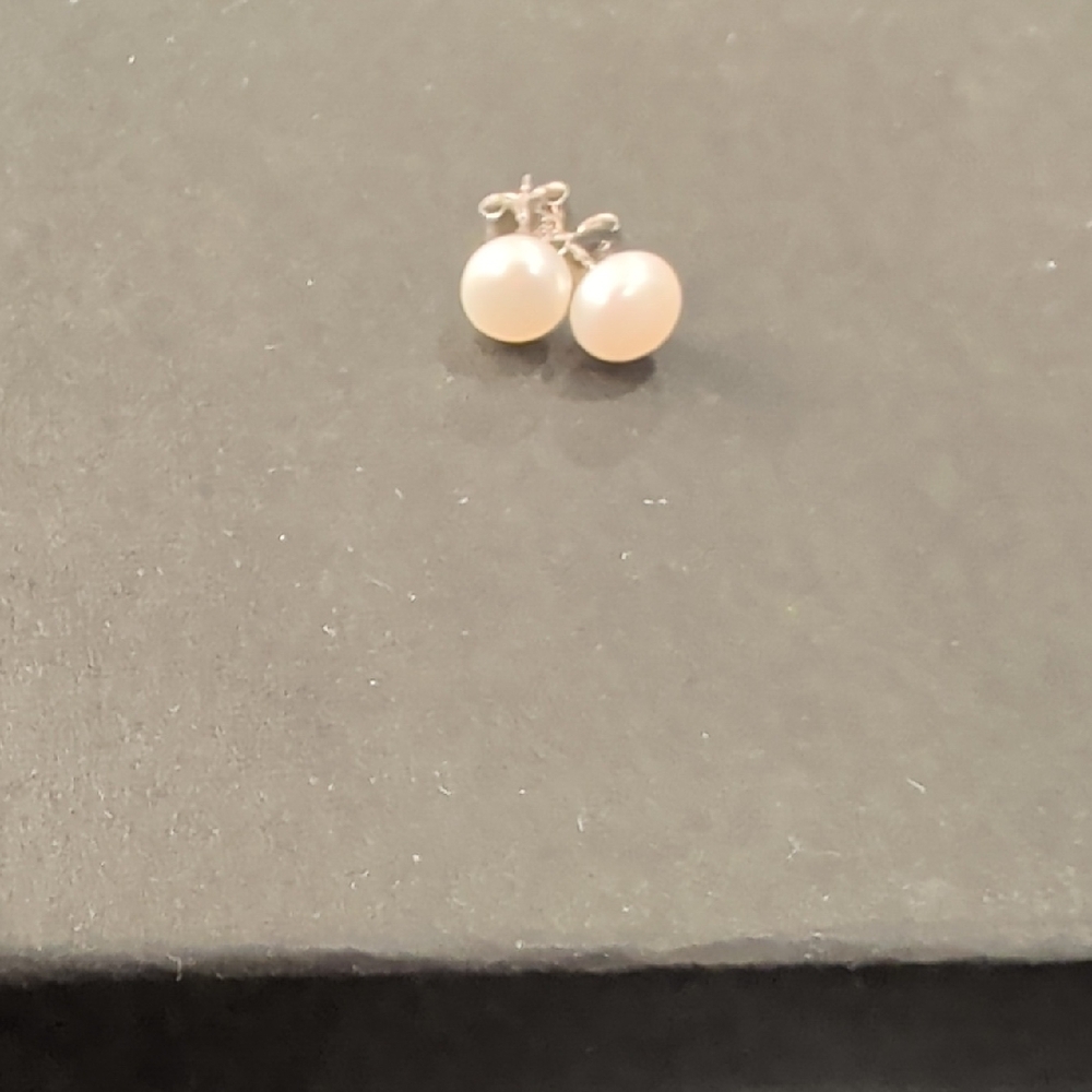 Elegant Pearl Stud Earrings